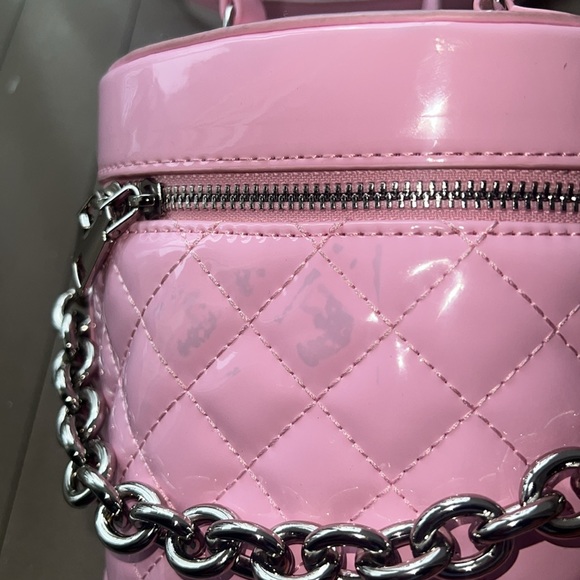 Madden NYC Women's Pink Canteen Handbag with Chain Accent - Picture 6 of 10